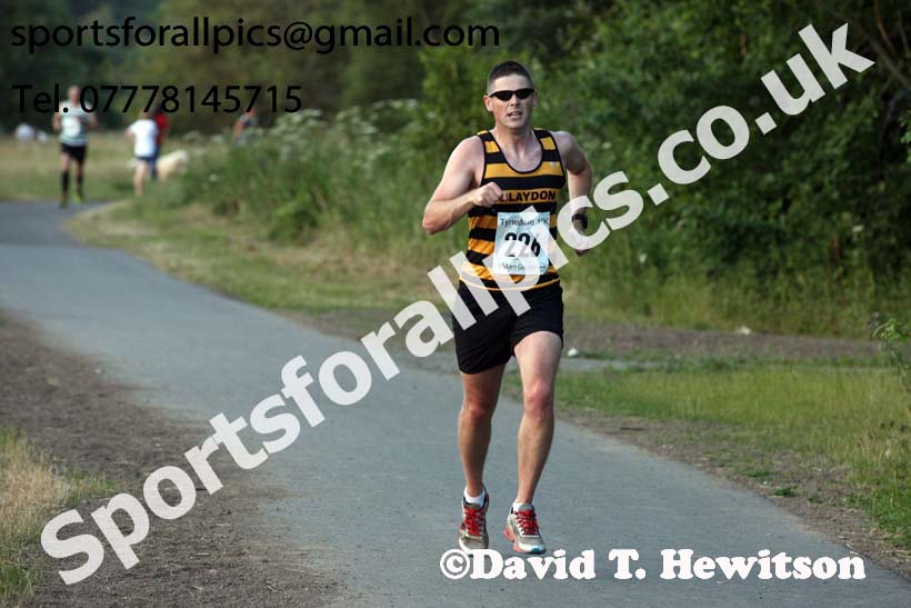 Tynedale 10k Road Race, Ovington to Low Prudhoe. Photo: David T. Hewitson/Sports for All Pics